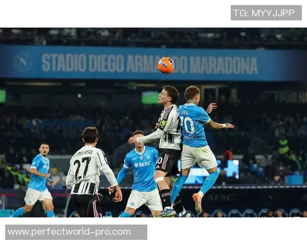 西甲焦点战：AC米兰与那不勒斯互交白卷全场沸腾瞬间回顾