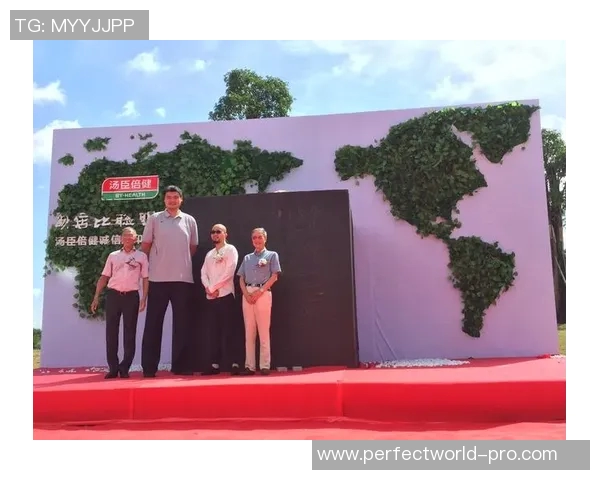 姚明跨界创业挑战传统行业成功转型为瓷砖品牌代言人