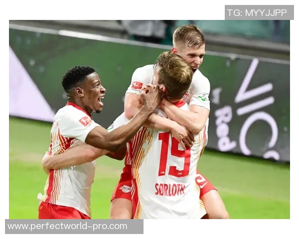 德甲激战:拜仁逆转莱比锡上演惊天大逆转引爆全场激情 德甲激战:拜仁逆转莱比锡上演惊天大逆转引爆全场激情