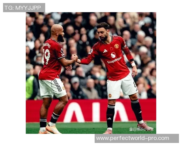 西甲激战热刺与曼联握手言和争议判罚引发全场热议