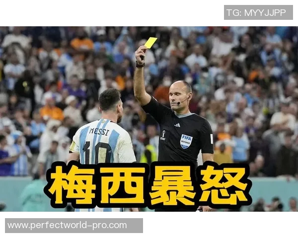 世界杯波尔图与那不勒斯激战成平局争议判罚引发全场热议 世界杯波尔图与那不勒斯激战成平局争议判罚引发全场热议