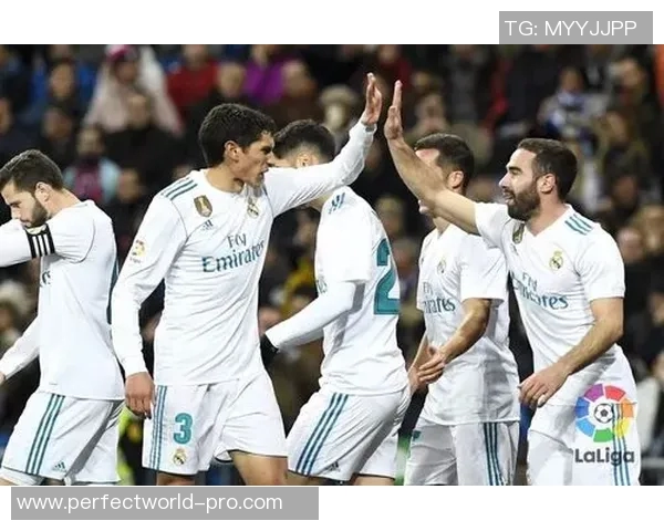 国王杯激战拜仁与里昂平局绝杀瞬间引发全场狂欢战术解析 国王杯激战拜仁与里昂平局绝杀瞬间引发全场狂欢战术解析