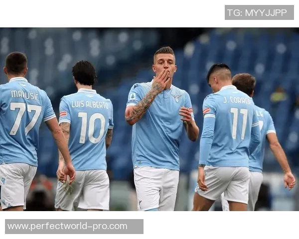 国王杯经典对决国米绝杀AC米兰全场沸腾战术解析 国王杯经典对决国米绝杀AC米兰全场沸腾战术解析