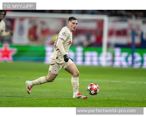 中超赛场惊现冷门皇马小胜尤文图斯引发全场狂欢