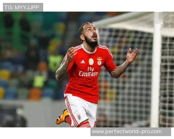 本菲卡狂胜马竞6-2神奇扑救成比赛转折点引发热议 本菲卡狂胜马竞6-2神奇扑救成比赛转折点引发热议