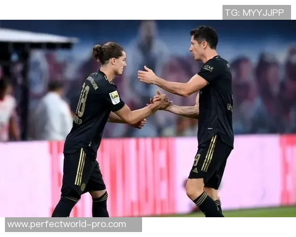 波尔图逆转莱比锡红牌风波引发全场热议十大精彩进球回顾 波尔图逆转莱比锡红牌风波引发全场热议十大精彩进球回顾